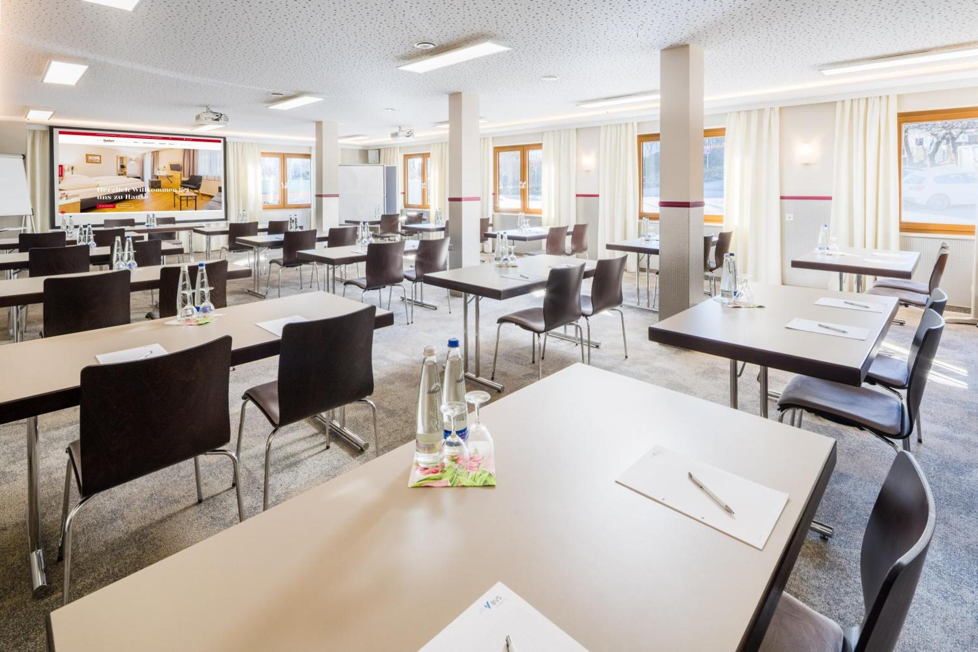 Hotel-Gasthof Huber เอเบอร์สแบร์ก ภายนอก รูปภาพ
