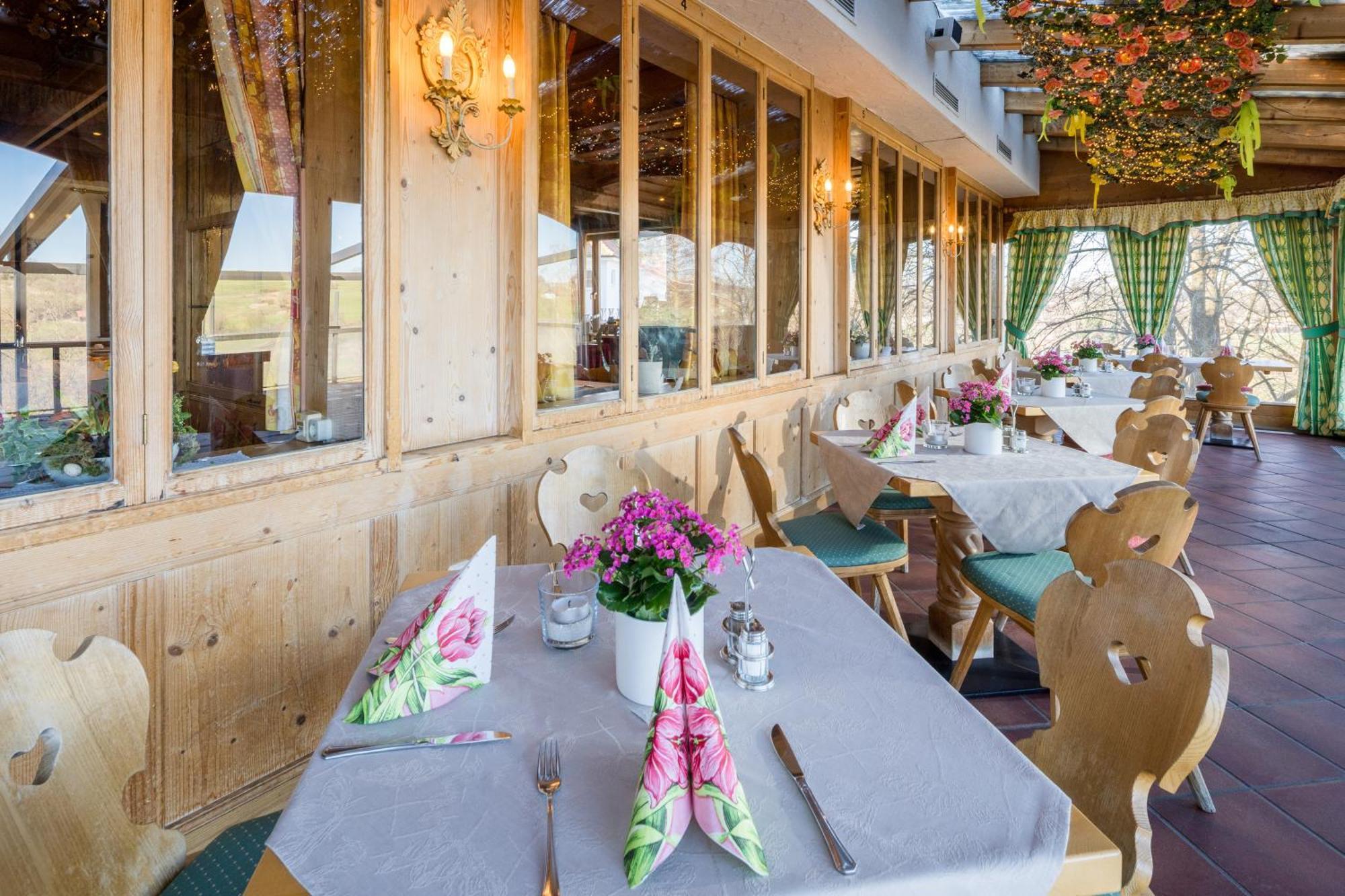 Hotel-Gasthof Huber เอเบอร์สแบร์ก ภายนอก รูปภาพ