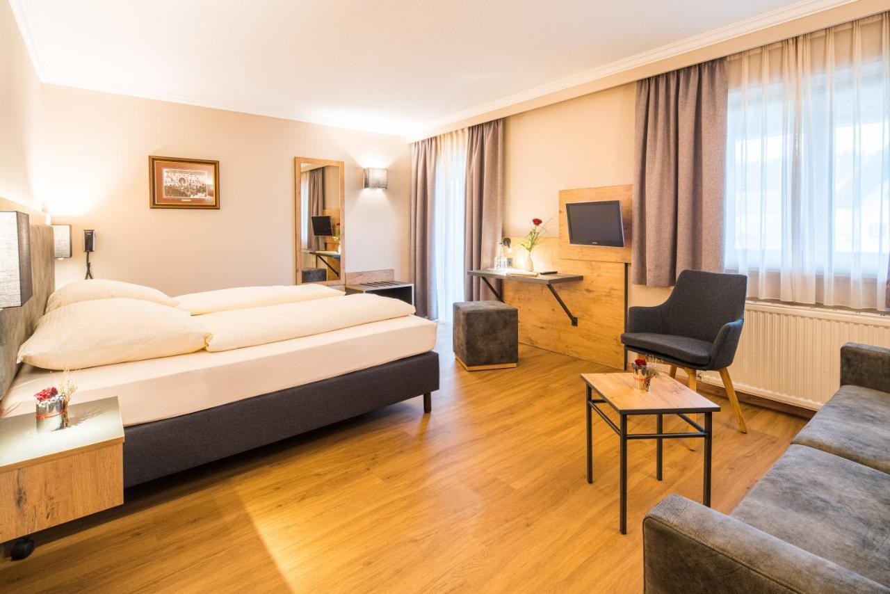 Hotel-Gasthof Huber เอเบอร์สแบร์ก ภายนอก รูปภาพ